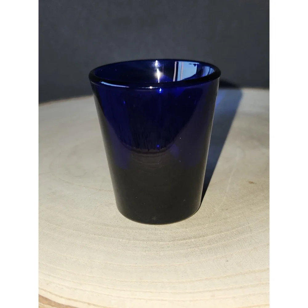 Cobalt Blue Wildlife Safari Winston Oregon Animal Kingdom‎ Shot Glass Souvenir
